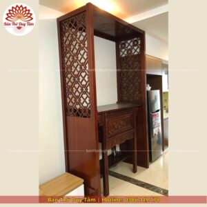 Mẫu phòng thờ đẹp gia tiên chất liệu gỗ sồi, bàn thờ gỗ hiện đại PT119