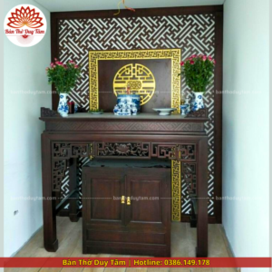Mẫu phòng thờ đẹp - bàn thờ gỗ hiện đại PT163