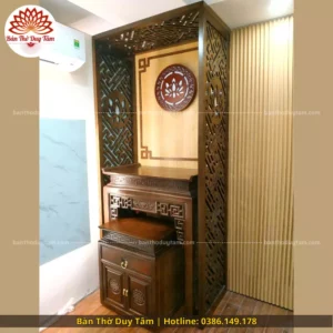 Mẫu phòng thờ đẹp gia tiên chất liệu gỗ sồi, bàn thờ gỗ hiện đại PT36