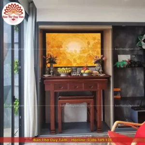 Mẫu phòng thờ đẹp gia tiên chất liệu gỗ sồi, bàn thờ gỗ hiện đại PT45